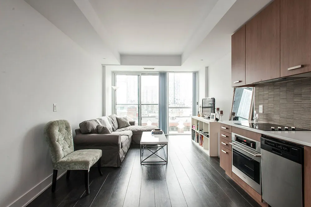 Beautiful King West Apartment Toronto